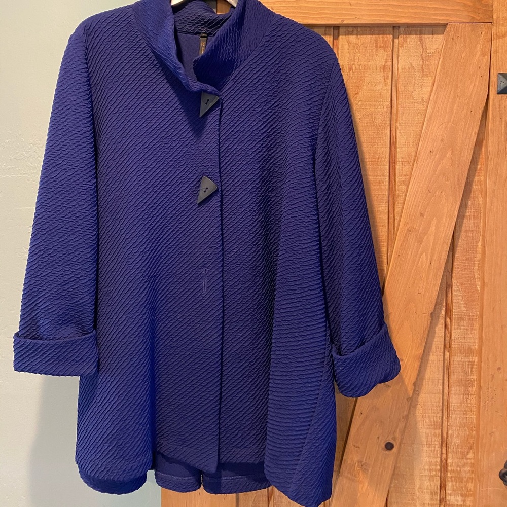 ic by Connie K deep purple jacket/blazer.